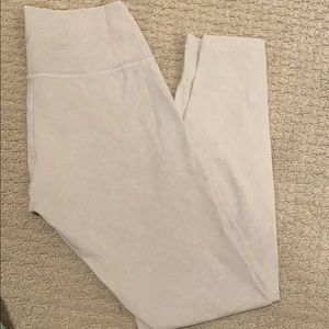 Wunder Under Pant 28”